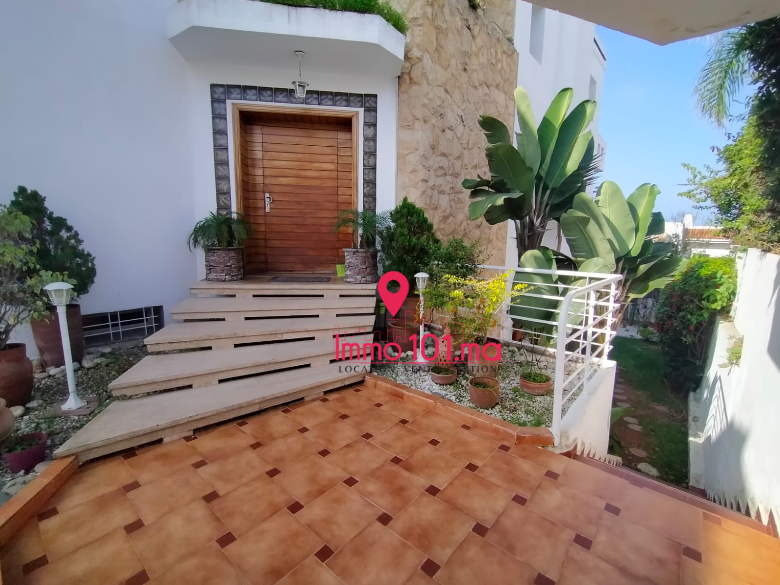 Villa avec vue sur mer à vendre à Harhoura SIV1239